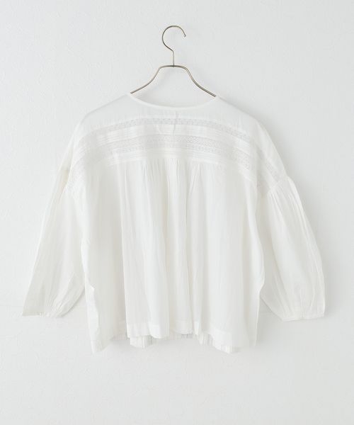 Fanaka(ファナカ)の「【WEB+りんくう店限定】手洗い可 / FANAKA / リバーレースボリュームブラウス(シャツ/ブラウス・レディース・ホワイト・FREE)」の6枚目の写真