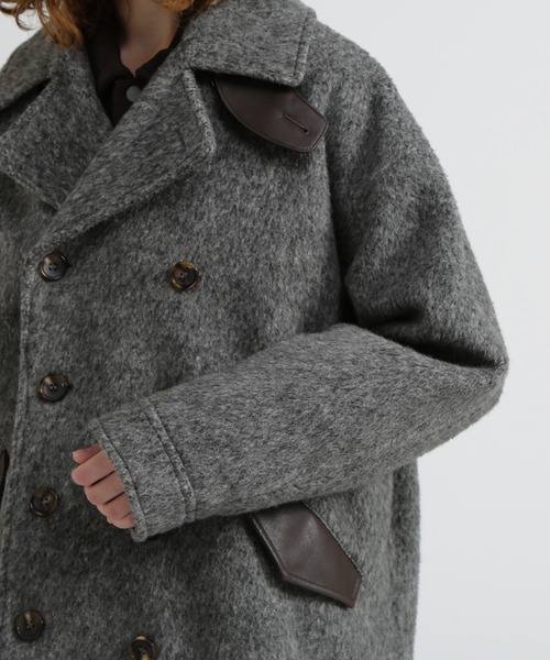 AVIREX(アヴィレックス)の「《直営店限定》SHAGGY PEA COAT/シャギーピーコート(ピーコート・レディース・チャコールグレー/マスタード・S/M)」の9枚目の写真
