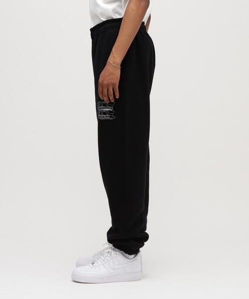 CITY COUNTRY CITY(シティーカントリーシティー)の「《AVIREX × CITY COUNTRY CITY》SIGNATURE SWEAT PANTS / シグネチャー スウェットパンツ / アヴィレックス / シティーカントリーシティー(スウェットパンツ・メンズ・ブラック/グレー・L/M/S/XL)」の22枚目の写真