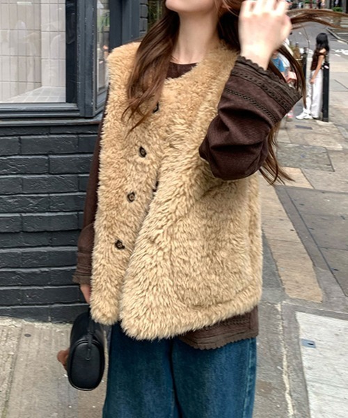 Dalfwin（ダールフィン）の「韓国ファッション ボリュームファーベスト（ベスト・レディース・オフホワイト/ブラウン・FREE）」の17枚目の写真