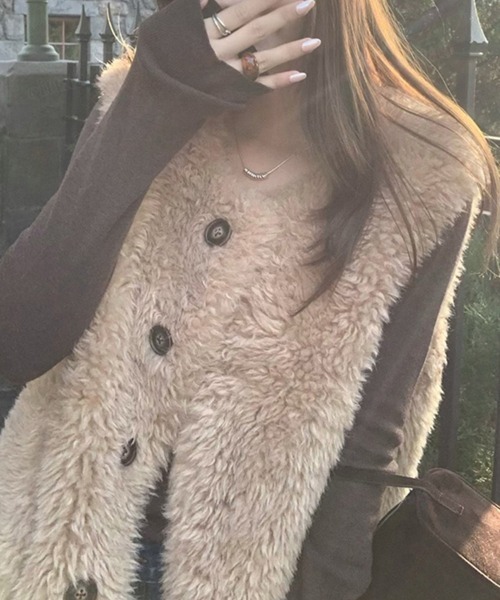 Dalfwin（ダールフィン）の「韓国ファッション ボリュームファーベスト（ベスト・レディース・オフホワイト/ブラウン・FREE）」の19枚目の写真