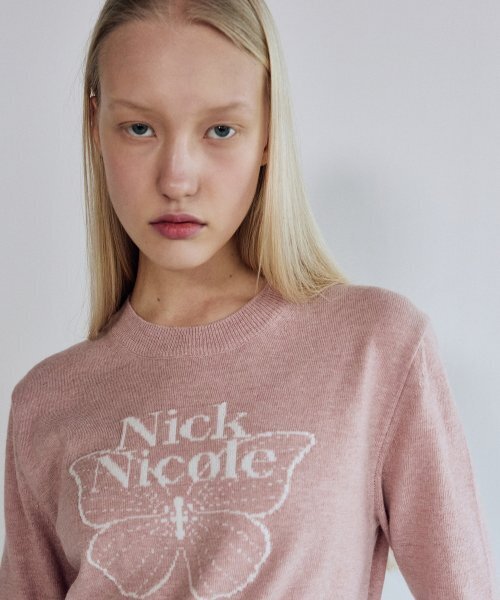 NICK&NICOLE(ニックアンドニコール)の「CASHMERE BUTTERFLY SIGNATURE CROP KNIT_PINK(ニット/セーター・レディース・その他・FREE)」の2枚目の写真