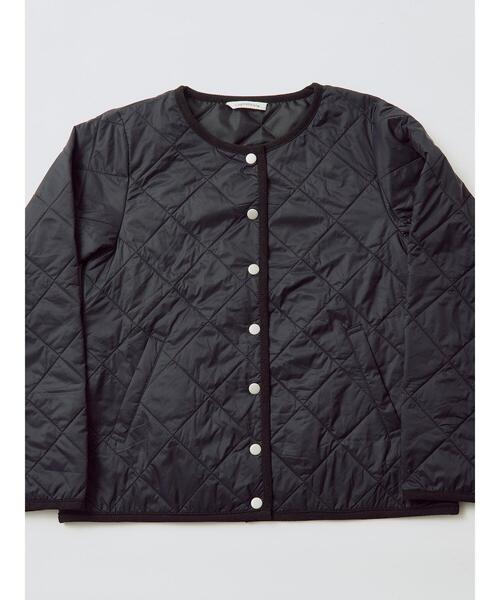 Lugnoncure(ルノンキュール)の「パッカブルノーカラーブルゾン(ブルゾン・レディース・ブラウン/ベージュ/チャコールグレー/ブラック・M/L)」の9枚目の写真