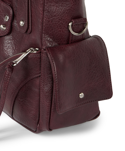 IUGAMAKARAS(イウガマカラス)の「Studded Leather Shoulder Bag (Burgundy)(ショルダーバッグ・レディース・その他・FREE)」の2枚目の写真