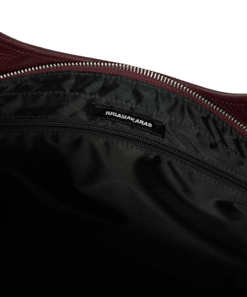 IUGAMAKARAS(イウガマカラス)の「Studded Leather Shoulder Bag (Burgundy)(ショルダーバッグ・レディース・その他・FREE)」の7枚目の写真