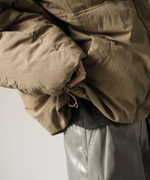 Ulysses（ユリシス）の「【取り外し可能】2WAYファー付きモンスター