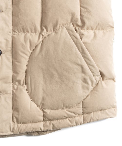WILD BRICKS(ワイルドブリックス)の「RP PUFFER VEST (beige)(ダウンベスト・メンズ・その他・MEDIUM/LARGE/X-LARGE)」の5枚目の写真