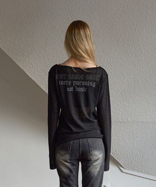 5OML(オーオーエムエル)の「シースルーレタリングルーズフィットロングスリーブブラック(Tシャツ/カットソー・レディース・ブラック・FREE)」の2枚目の写真