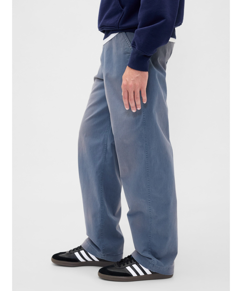 GAP（ギャップ）の「バギーカーキパンツ（チノパンツ・メンズ・グリーン/ブルー/ブラック/ベージュ・28W 30L/29W 30L/30W 30L/31W 30L/31W 32L/32W 30L/32W 32L/33W 32L/36W 32L/34W 32L）」の19枚目の写真