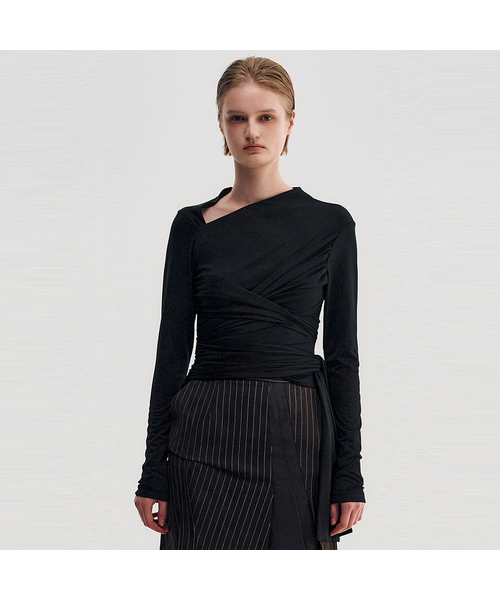 KIMZISU(キムジス)の「Multi-Tie Draped Jersey Top _ BLACK(Tシャツ/カットソー・レディース・ブラック・SMALL/MEDIUM)」の1枚目の写真