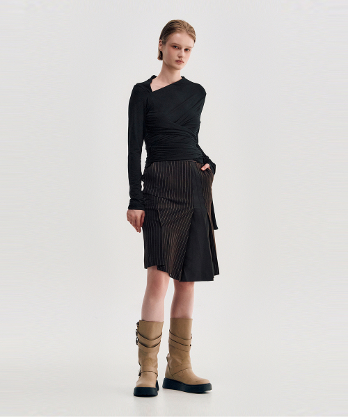 KIMZISU(キムジス)の「Multi-Tie Draped Jersey Top _ BLACK(Tシャツ/カットソー・レディース・ブラック・SMALL/MEDIUM)」の5枚目の写真