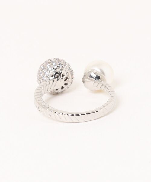 Cream dot.(クリームドット)の「【金属アレルギー対応】繊細に煌めくパヴェボール&パールのフォークリング(リング・レディース・シルバー/ゴールド・ONE SIZE)」の3枚目の写真
