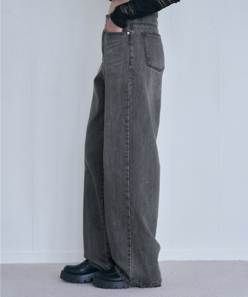 OURDAYZ（アワーデイズ）の「ベルイズワイドレッグデニムパンツ[グレー]（デニムパンツ・レディース・その他・LARGE/MEDIUM/SMALL/X-SMALL）」の2枚目の写真