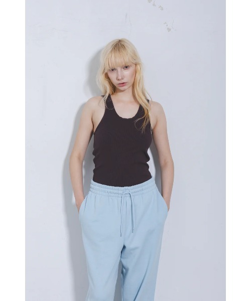 Beyond Basics(ビヨンド ベーシックス)の「GOAT / RIB TANK TOP(タンクトップ・レディース・ブラック/オリーブ/アイボリー/ブラウン/オートミール・S/M)」の2枚目の写真