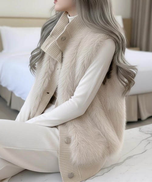cammie(キャミー)の「ファーニットベスト(その他アウター・レディース・ベージュ/アイボリー・F)」の10枚目の写真