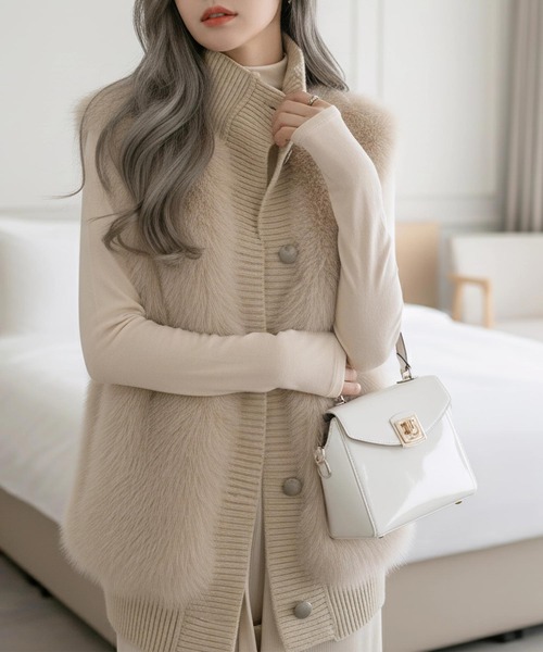 cammie(キャミー)の「ファーニットベスト(その他アウター・レディース・ベージュ/アイボリー・F)」の8枚目の写真