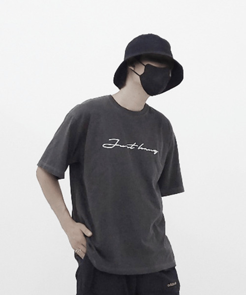 JUSTHANG(ジャストハング)の「ピグメントレタリングホワイトロゴオーバーサイズ半袖Tシャツ(Tシャツ/カットソー・メンズ・その他・LARGE/XX-LARGE)」の9枚目の写真
