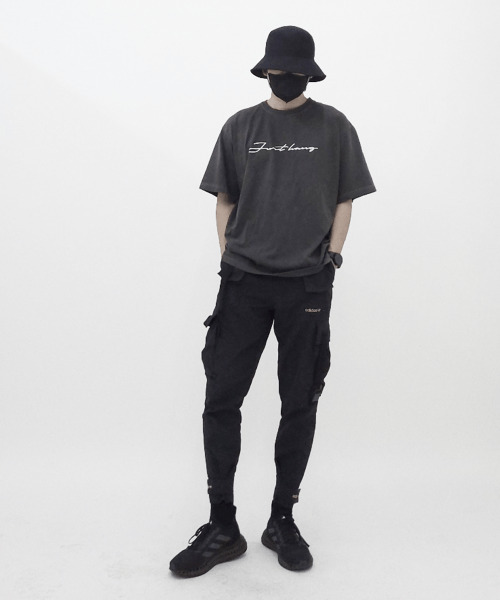 JUSTHANG(ジャストハング)の「ピグメントレタリングホワイトロゴオーバーサイズ半袖Tシャツ(Tシャツ/カットソー・メンズ・その他・LARGE/XX-LARGE)」の10枚目の写真