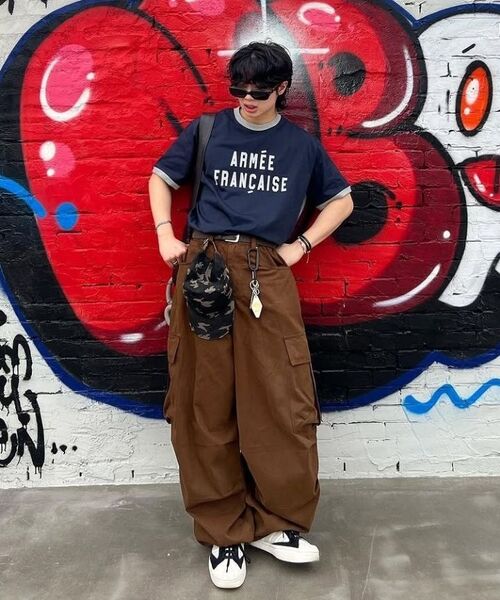 KANEITEI(カネイテイ)の「アルメフランセーズ リンガー ショートスリーブ(ブラック)(Tシャツ/カットソー・レディース・ブラック・MEDIUM/X-LARGE/LARGE/SMALL)」の8枚目の写真