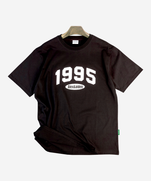 ALEXNAIDEN(アレックスエンエイデン)の「1995 半袖Tシャツ(ブラック)(Tシャツ/カットソー・レディース・ブラック・MEDIUM/LARGE/X-LARGE)」の1枚目の写真