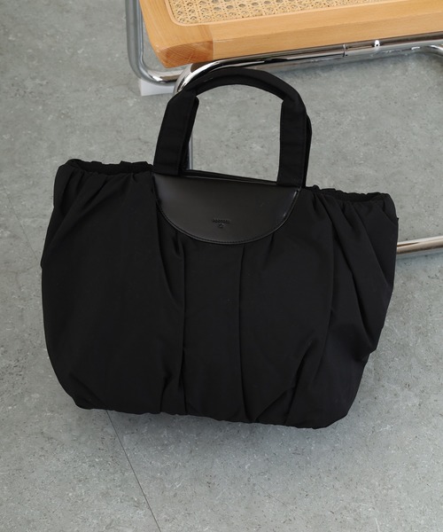 ROOTOTE(ルートート)の「ROOTOTE ミディアムパンプキントート(トートバッグ・レディース・ブラック/グレイッシュベージュ/ピンクベージュ・FREE)」の1枚目の写真