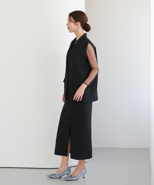 haremode（ハレモード）の「結婚式 お呼ばれ 二次会 謝恩会 成人式 同窓会 対応 20代 30代 フローラル ジレ セットアップ シアートップス レイヤード 2点セットパーティ オケージョン ドレス（ドレス・レディース・チャコール/ブラック・S/M）」の4枚目の写真