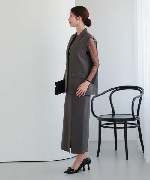 haremode（ハレモード）の「結婚式 お呼ばれ 二次会 謝恩会 成人式 同窓会 対応 20代 30代 フローラル ジレ セットアップ シアートップス レイヤード 2点セットパーティ オケージョン ドレス（ドレス・レディース・チャコール/ブラック・S/M）」の22枚目の写真