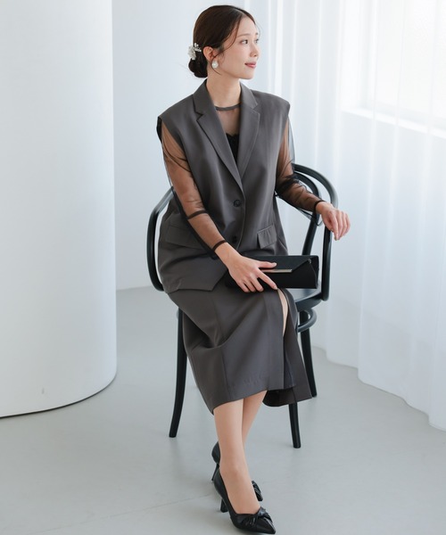 haremode（ハレモード）の「結婚式 お呼ばれ 二次会 謝恩会 成人式 同窓会 対応 20代 30代 フローラル ジレ セットアップ シアートップス レイヤード 2点セットパーティ オケージョン ドレス（ドレス・レディース・チャコール/ブラック・S/M）」の19枚目の写真