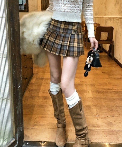 gossip!ロサンゼルス(ゴシップロサンゼルス)の「【Y2Kガーリー】レトロ配色チェックウールライクプリーツミニスカート【サイズあり】 (韓国ファッションガーリー定番)(スカート・レディース・グレー/ブラウン・S/M)」の6枚目の写真