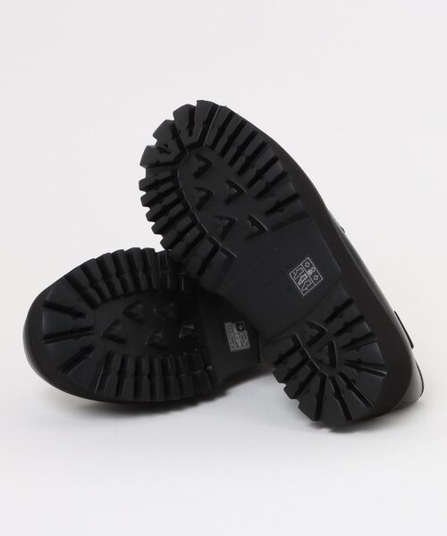 CHARLES & KEITH(チャールズ & キース)の「Eliot エリオット プラットフォームローファー(ローファー・レディース・ブラック/グレー・25.5cm/25cm/24.5cm/23.5cm/23cm/22.5cm)」の12枚目の写真