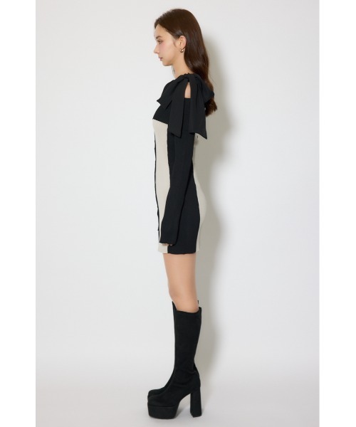 rienda(リエンダ)の「バイカラーオフショルリボンニットミニワンピース 春服(ワンピース・レディース・アイボリー/ベージュ/ライトブラック・FREE)」の7枚目の写真