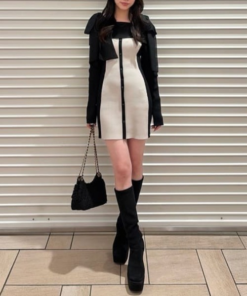バイカラーオフショルリボンニットミニワンピース 春服（ワンピース