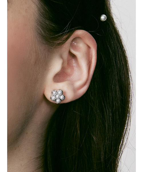 Texture Pearl Flower Earrings_VH249OEA010M（ピアス（両耳用 
