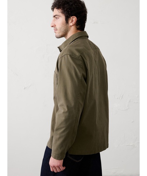 BANANA REPUBLIC FACTORY STORE(バナナリパブリック ファクトリーストア)の「BANANA REPUBLIC FACTORY STORE ユーティリティ オーバーシャツ(シャツ/ブラウス・メンズ・オリーブ/アイボリー・XL/L/M/S)」の4枚目の写真