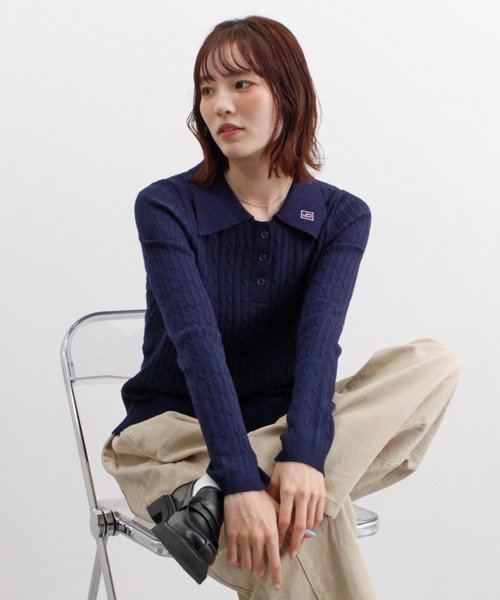 ABYS(アビス)の「ロゴ刺繍ケーブルポロニット(ニット/セーター・レディース・グレー/レッド/ネイビー/イエロー・FREE)」の2枚目の写真