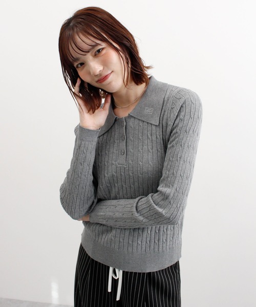 ABYS(アビス)の「ロゴ刺繍ケーブルポロニット(ニット/セーター・レディース・グレー/レッド/ネイビー/イエロー・FREE)」の8枚目の写真