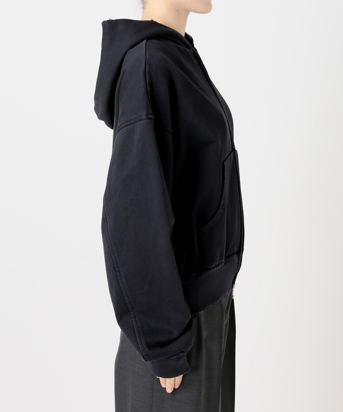 CITYSHOP（シティーショップ）の「《追加》V/O ZIP-UP HOODIE：パーカー（スウェット・レディース・ブラック/ベージュ・FREE）」の8枚目の写真