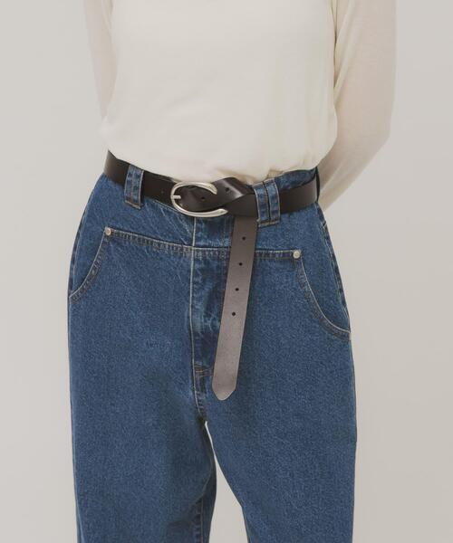 KBF（ケイビーエフ）の「バックルデザインレザーベルト（ベルト・レディース・ブラック/ダークブラウン・ONE）」の3枚目の写真