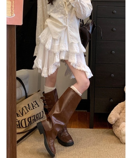 Ritzy(リッツィー)の「レースレイヤードアシンメトリースカート(スカート・レディース・ホワイト/ブラック・M/L)」の9枚目の写真