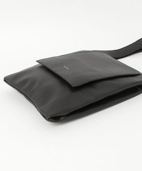 YArKA（ヤーカ）の「【YArKA/ヤーカ】real leather braided strap flap marche bag [wam11] / コブラ編フラップマルシェバッグ（ハンドバッグ・メンズ・ブラック・FREE）」の11枚目の写真