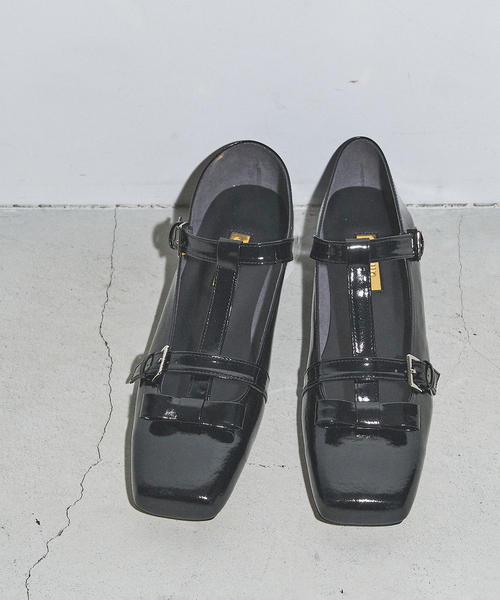 GRISE(グリーズ)の「GRISEスクエアダブルTストラップフラット(その他シューズ・レディース・ブラック/シルバー/ピンク・22cm/22.5cm/23cm/23.5cm/24cm/24.5cm/25cm)」の12枚目の写真