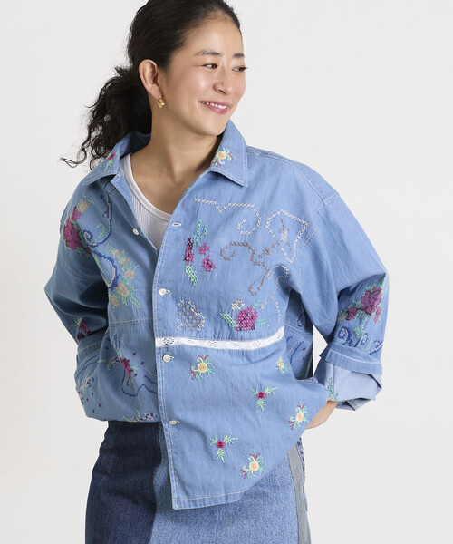 Freada（フリーダ）の「Freada/フリーダ オープンカラー 刺繍 シャツジャケット（シャツ/ブラウス・レディース・サックスブルー/ホワイト・ONE SIZE）」の10枚目の写真