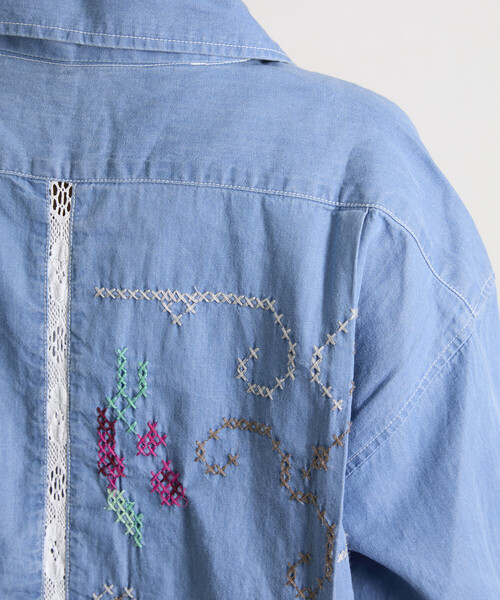 Freada（フリーダ）の「Freada/フリーダ オープンカラー 刺繍 シャツジャケット（シャツ/ブラウス・レディース・サックスブルー/ホワイト・ONE SIZE）」の19枚目の写真
