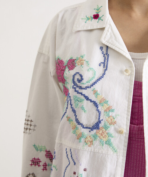 Freada(フリーダ)の「Freada/フリーダ オープンカラー 刺繍 シャツジャケット(シャツ/ブラウス・レディース・サックスブルー/ホワイト・ONE SIZE)」の20枚目の写真