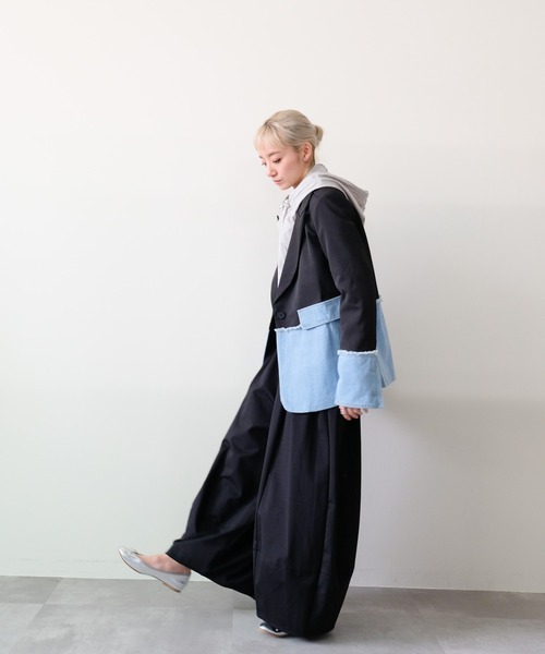 DOLLUPOOPS(ドールアップウップス)の「Cocoon Silhouette Wide Pants(コクーンシルエットワイドパンツ)(その他パンツ・レディース・ブラック/オフホワイト/グレー・FREE)」の4枚目の写真
