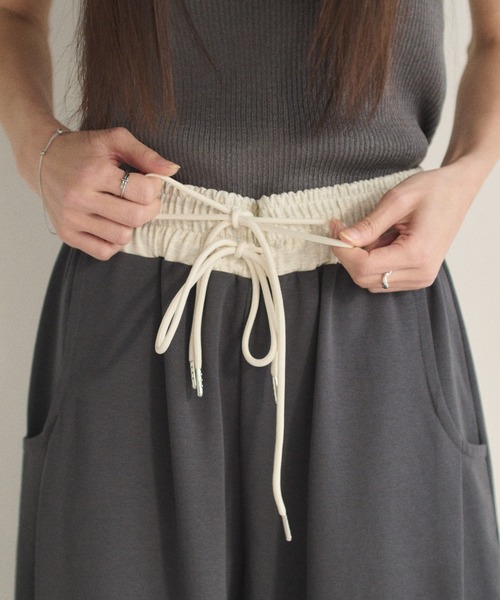 SOYEN（ソイエン）の「ダブルドロストスウェットワイドパンツ/セットアップ可（その他パンツ・レディース・オートミール/チャコール・F）」の10枚目の写真