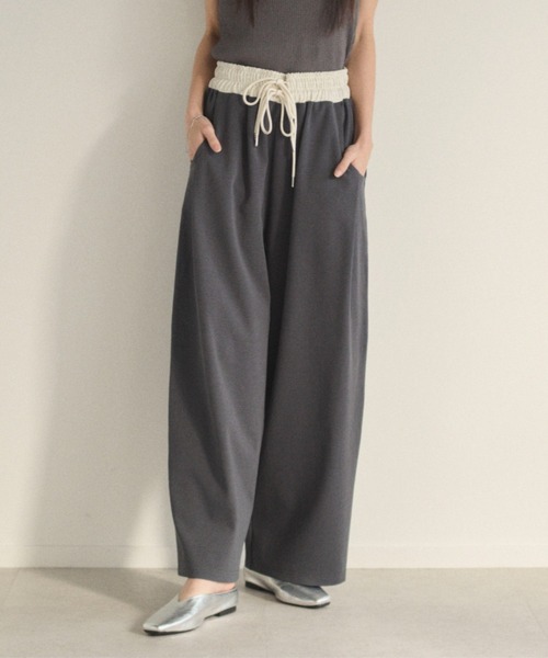 SOYEN（ソイエン）の「ダブルドロストスウェットワイドパンツ/セットアップ可（その他パンツ・レディース・オートミール/チャコール・F）」の12枚目の写真