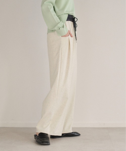 SOYEN（ソイエン）の「ダブルドロストスウェットワイドパンツ/セットアップ可（その他パンツ・レディース・オートミール/チャコール・F）」の19枚目の写真