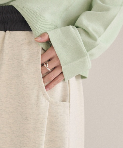 SOYEN（ソイエン）の「ダブルドロストスウェットワイドパンツ/セットアップ可（その他パンツ・レディース・オートミール/チャコール・F）」の8枚目の写真