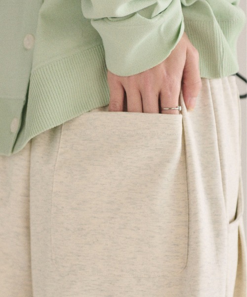 SOYEN（ソイエン）の「ダブルドロストスウェットワイドパンツ/セットアップ可（その他パンツ・レディース・オートミール/チャコール・F）」の9枚目の写真